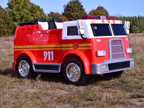 MEGA STRAŻ POŻARNA Z DŹWIĘKAMI, FUNKCJĄ BUJANIA, MEGAFONEM I DODATKOWYM WYPOSAŻENIEM, SUPER WERSJA/LL911