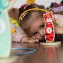 Tooky Toy Drewniana Gra Zręcznościowa Rzut do Celu Zwierzątka 15 el.