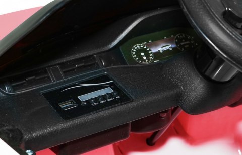 Range Rover Evoque na akumulator dla dzieci Różowy SUV + Pilot