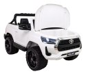 Toyota Hilux na akumulator dla dzieci Biały Pickup + Napęd 4x4 + Pilot + 2 bagażniki