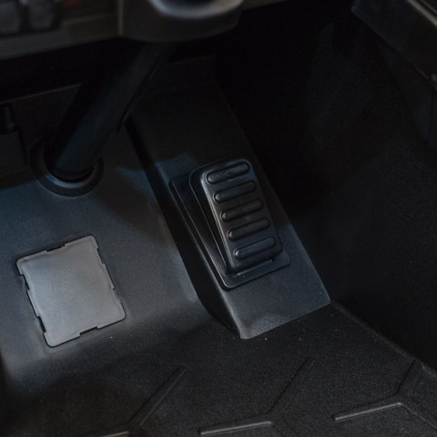 Auto Lamborghini Aventador SV na akumulator dla 2 dzieci Biały