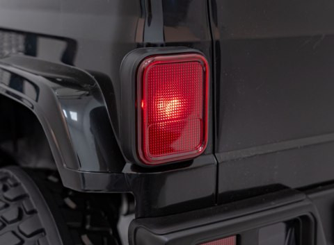 Auto terenowe OFF-ROAD 3.0 dla dzieci Czarny + Pilot + Wolny Start + Pasy + Audio LED