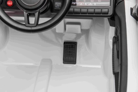 Pojazd Porsche Spyder RS 718 Biały sportowy samochód