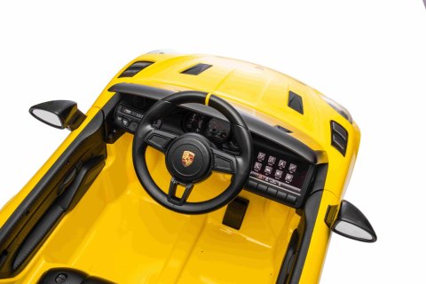 Pojazd Porsche Spyder RS 718 Żółty samochód sportowy