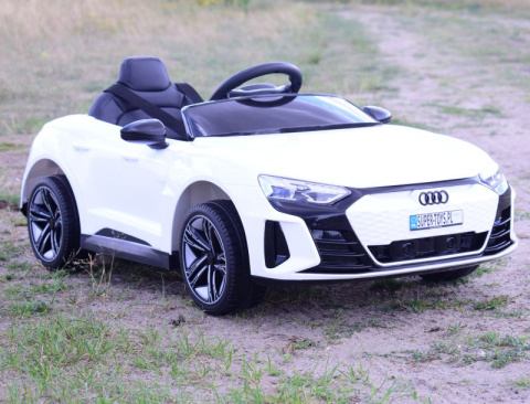 AUDI E-Tron GT Biały Auto na akumulator EVA Skóra pilot