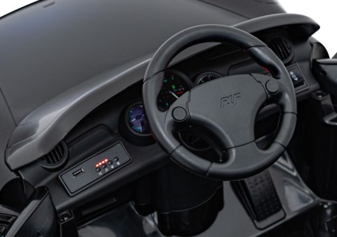 Pojazd RUF CTR3 Czarny