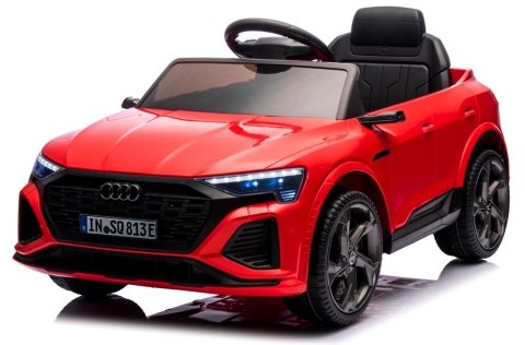 AUDI SQ8 CZERWONY Auto na akumulator, Pilot, Światła, Muzyka, Skóra, koła EVA