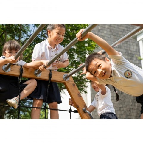 Classic World Edu Drewniany Zestaw Wspinaczkowy Heksagenalny Plac Zabaw