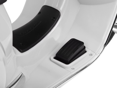 Skuter elektryczny na akumulator VESPA GTS Super dla dziecka PA0333