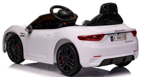 Maserati GranTurismo BIAŁY Auto na akumulator, Skóra, Pilot, Światła, Muzyka, Koła EVA