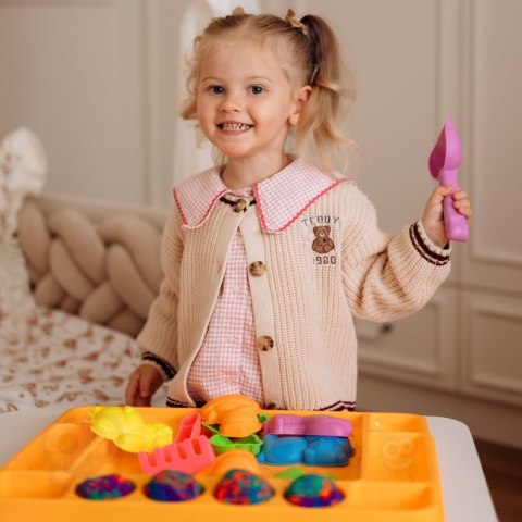 WOOPIE Piasek Kinetyczny 1,2 kg Zestaw XL ZOO Stolik z Foremkami