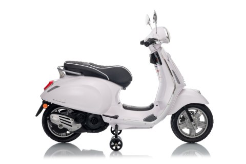 Pojazd Skuter Vespa ROMA Biały motorek dla dziecka