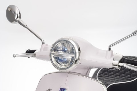 Pojazd Skuter Vespa ROMA Biały motorek dla dziecka