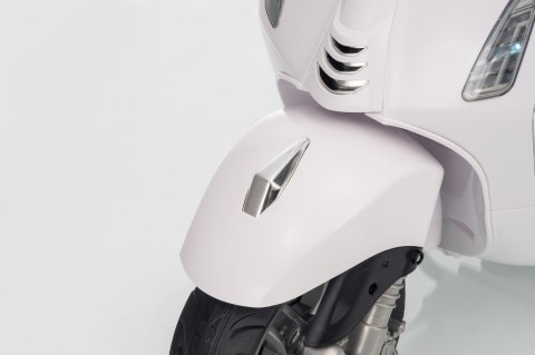Pojazd Skuter Vespa ROMA Biały motorek dla dziecka