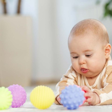 Piłki zabawki sensoryczne korekcyjne zestaw 6 szt