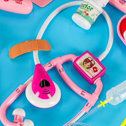 Zestaw lekarza w kuferku mały doktor dźwięk 35 elementów