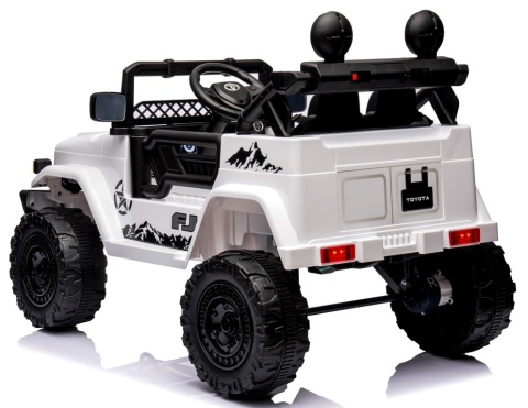 Autko na akumulator Toyota FJ Cruiser BIAŁY, 4x4, Fotelik z ekoskóry, pilot, koła EVA