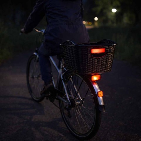 Kosz na rower koszyk rowerowy na bagażnik tylny rattanowy z odblaskiem