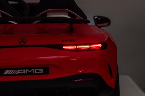 Pojazd Mercedes Benz GT63 AMG Czerwony