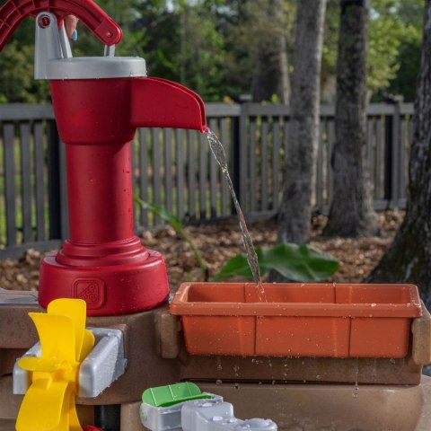 STEP2 Stolik Wodny z Pompką i Akcesoriami