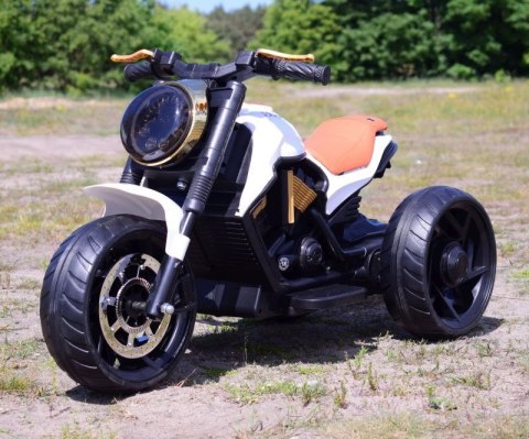 MOTOR CHOPPER NA AKUMULATOR , MIĘKKIE KOŁA, MIĘKKIE SIEDZENIE, PILOT/BDL1188