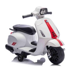 Pierwszy skuter na akumulator dla dziecka Vespa, licencja