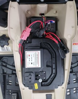 QUAD CAN AM OUTLANDER 4X4, PILOT 800 WATT, PASY BEZPIECZEŃSTWA/DK-CA005