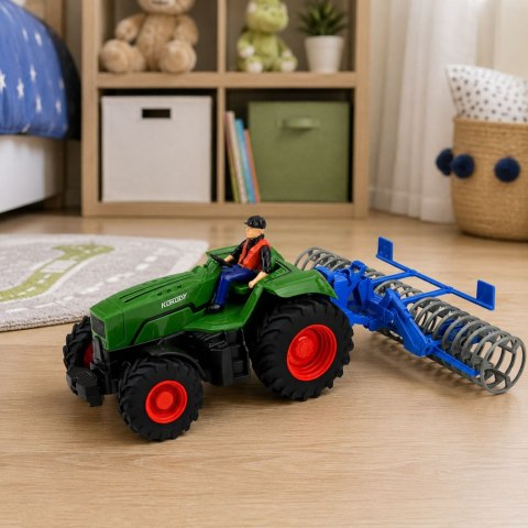 Traktor z Wałem Rolniczym i Rolnikiem Zdalnie Sterowany RC Zielony 1:24