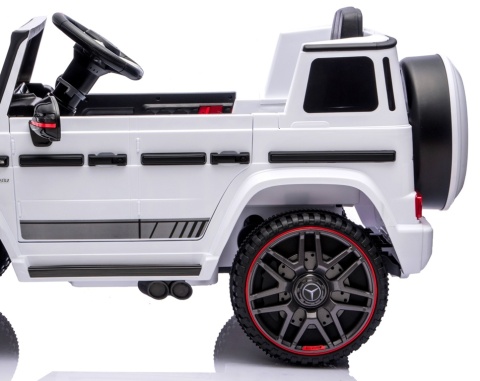 Auto na akumulator Mercedes AMG G63 4x4 BIAŁY Piankowe koła Eva, miękki fotelik Licencja