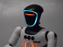 Robot zdalnie sterowany pilotem i gestami - tańczy, śpiewa, mówi RC0808